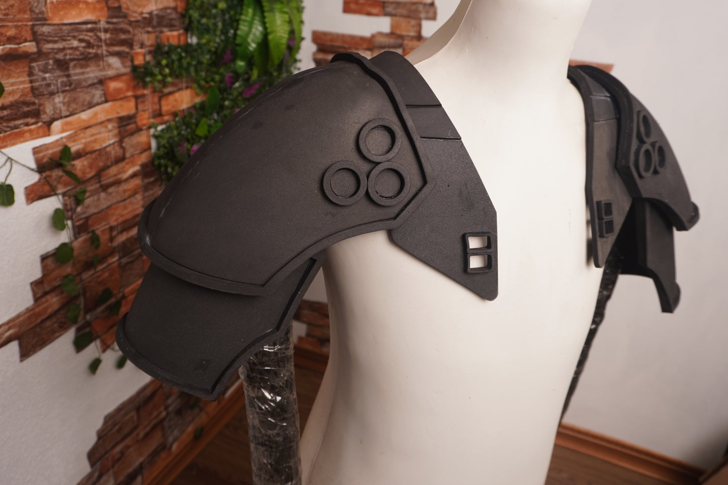 Prop Pattern: Sephiroth Shoulder Armor from Final Fantasy Cosplay Template Blueprint PDF