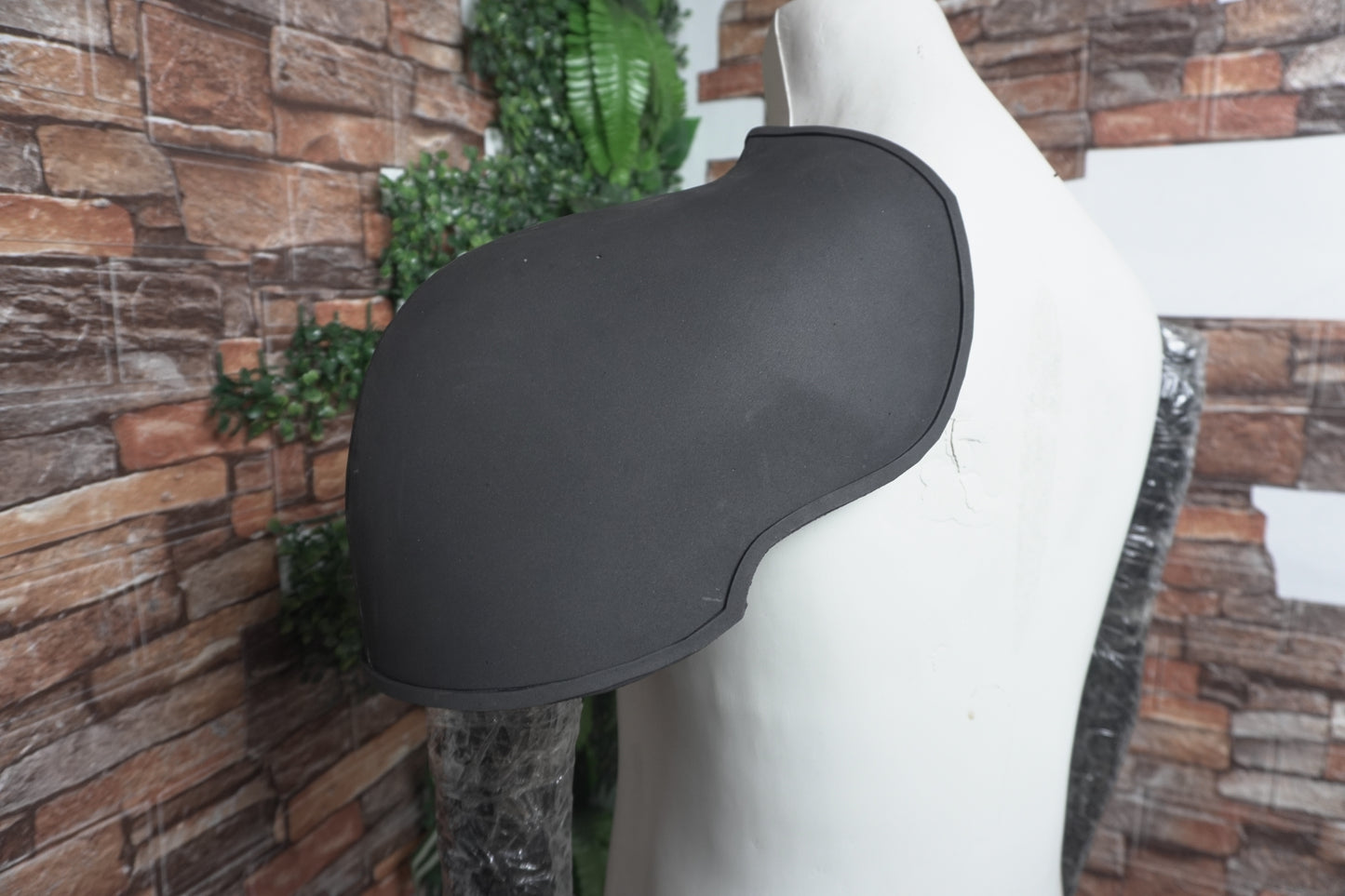Prop Pattern: Cloud Strife Shoulder Armor from Final Fantasy Cosplay Template Blueprint PDF