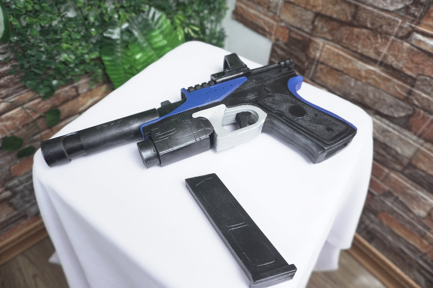 Prop Pattern: Jill Gun Weapon from Nikke for Cosplay Template Blueprint PDF