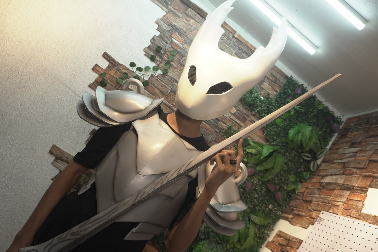 Pure Vessel Mask, Armor and Sword Prop Pattern Template – EVA Foam Pattern for Cosplay & DIY Builds Inspired by Hollow Knight