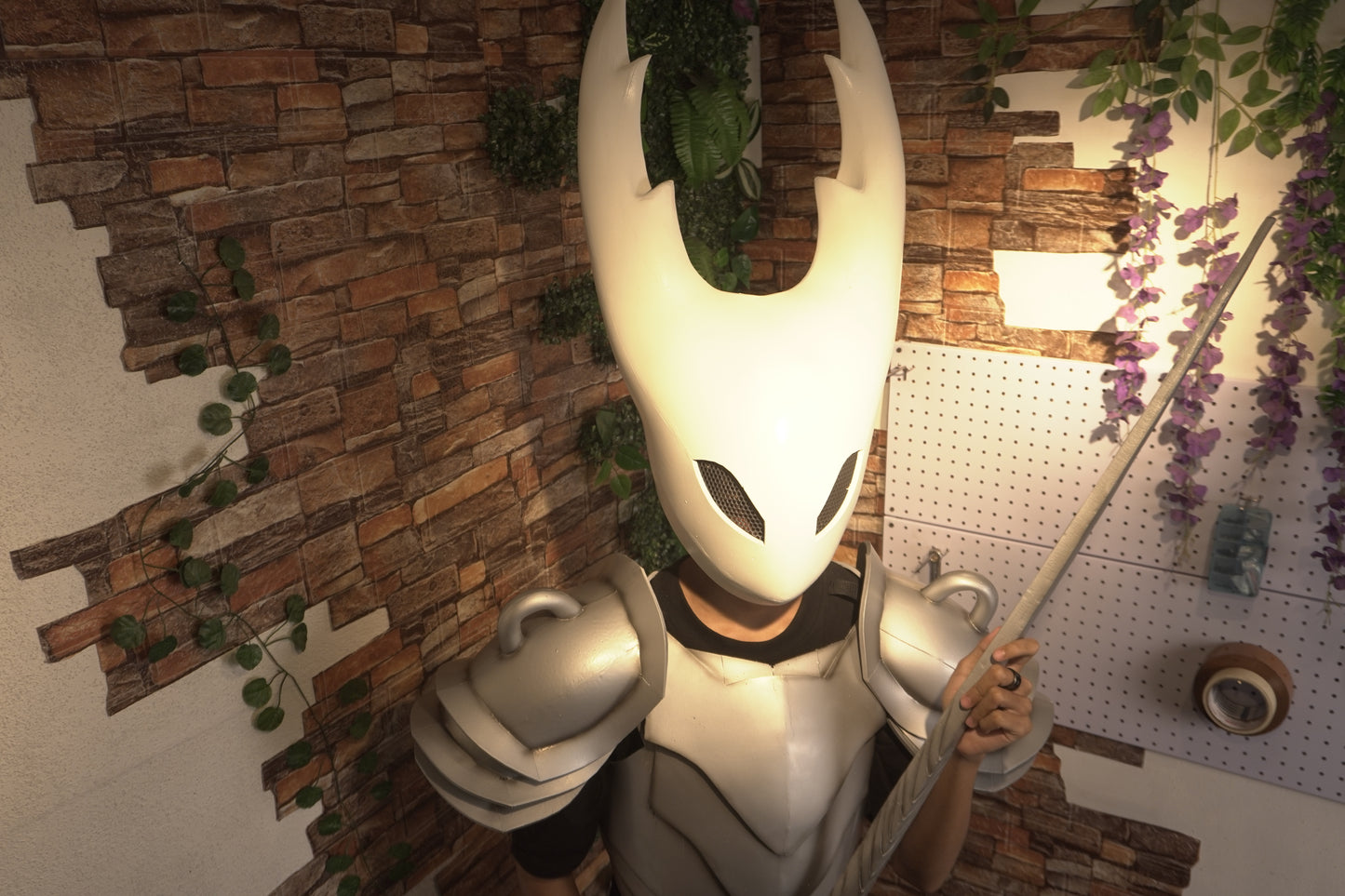 Pure Vessel Mask, Armor and Sword Prop Pattern Template – EVA Foam Pattern for Cosplay & DIY Builds Inspired by Hollow Knight