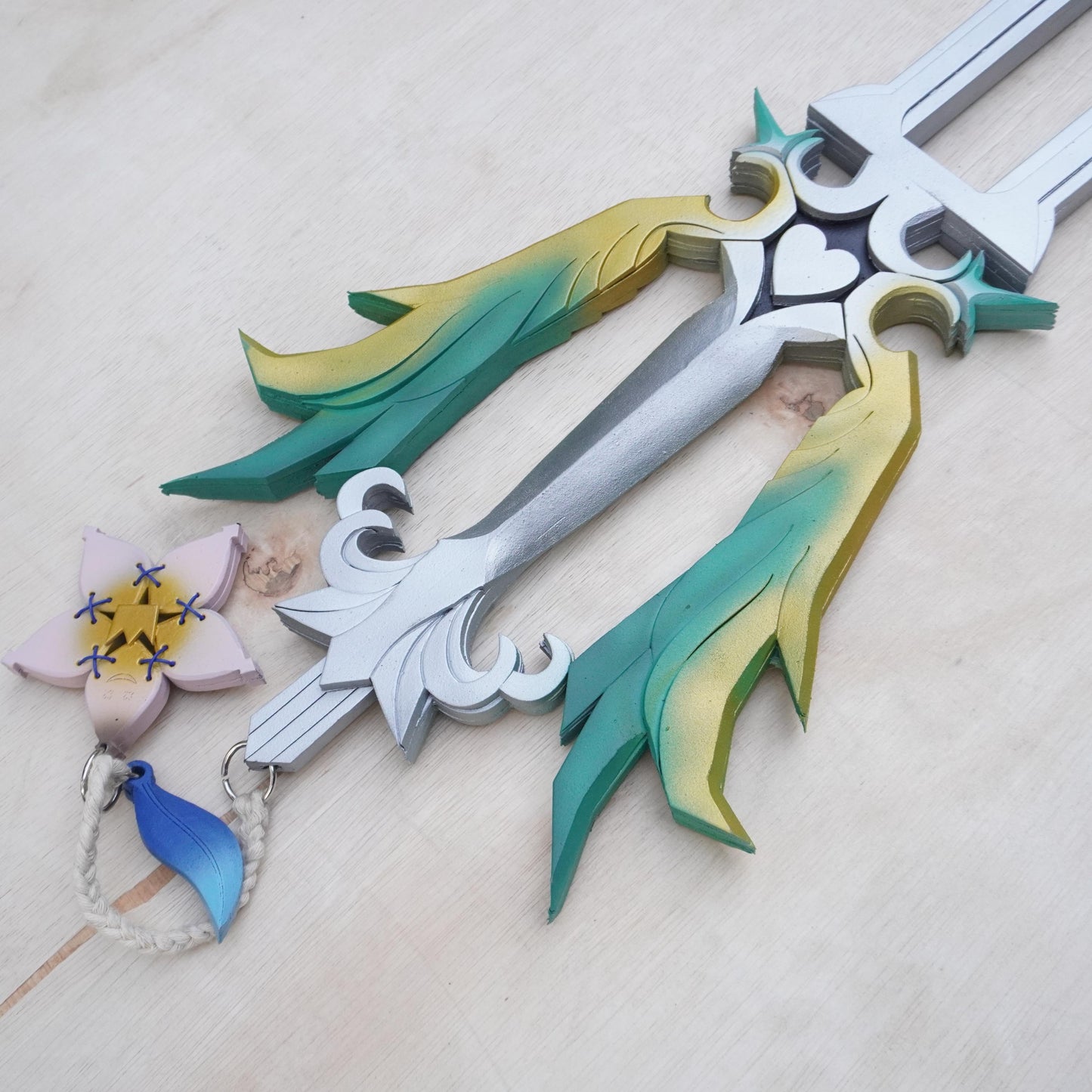 Prop Pattern: Oathkeeper Keyblade from Kingdom Hearts Cosplay Template Blueprint PDF